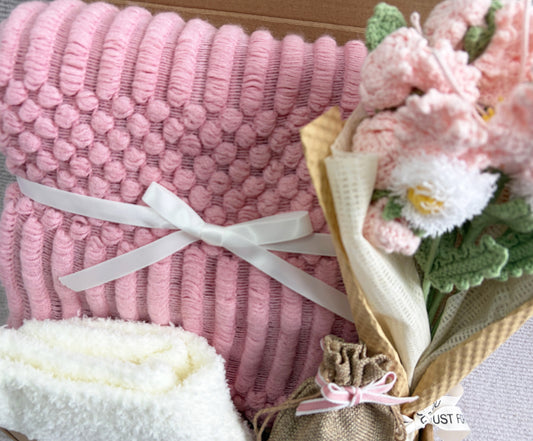 Blush Pink Self Care Gift Box | Soft Crochet Flower Set komorebi INC