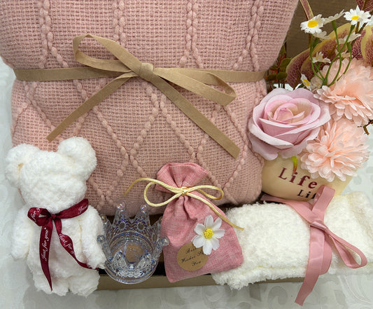 Serene Warmth | Blush Pink Knit Throw Blanket Gift Set