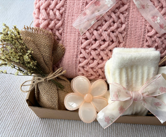 Dreamy Blush Floral Self-Care Gift Box for Her – Cozy Cottage Relaxation Set komorebi INC