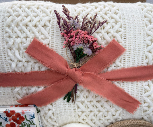 Cream Neutral Cozy Gift Basket for Her – Self Care Gift Box komorebi INC