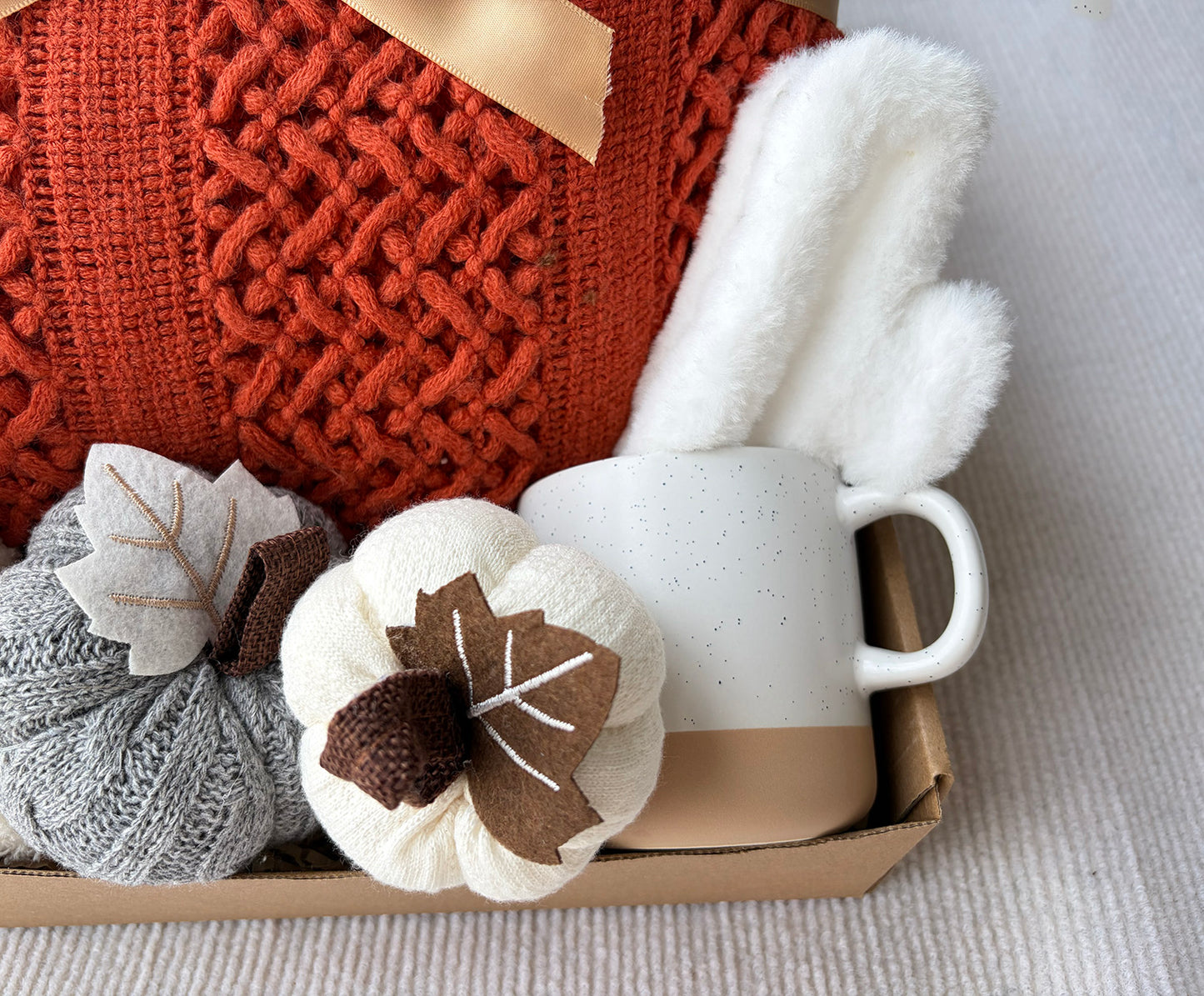 Cozy Fall Gift Basket for Women Autumn Care Package komorebi INC