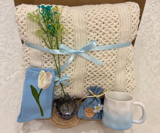 Blue Tulip Cozy Gift Box | Knit Blanket & Mug Set