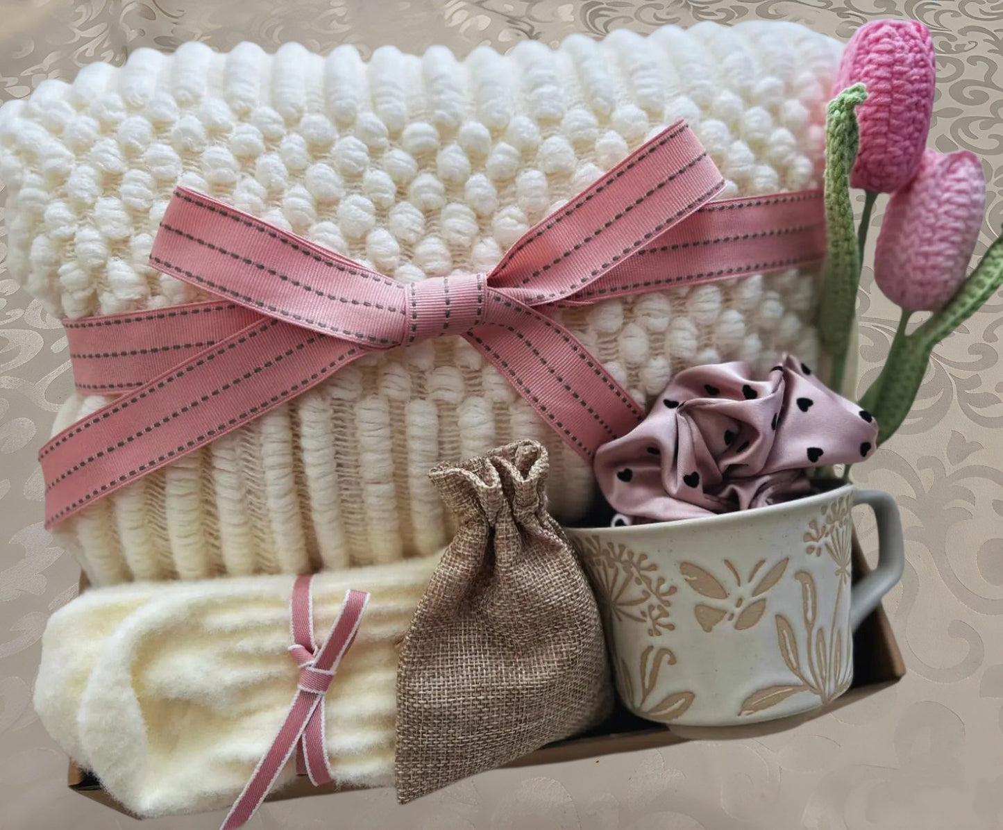 Cream Blanket Gift Box | Pink Crochet Tulips & Mug Set