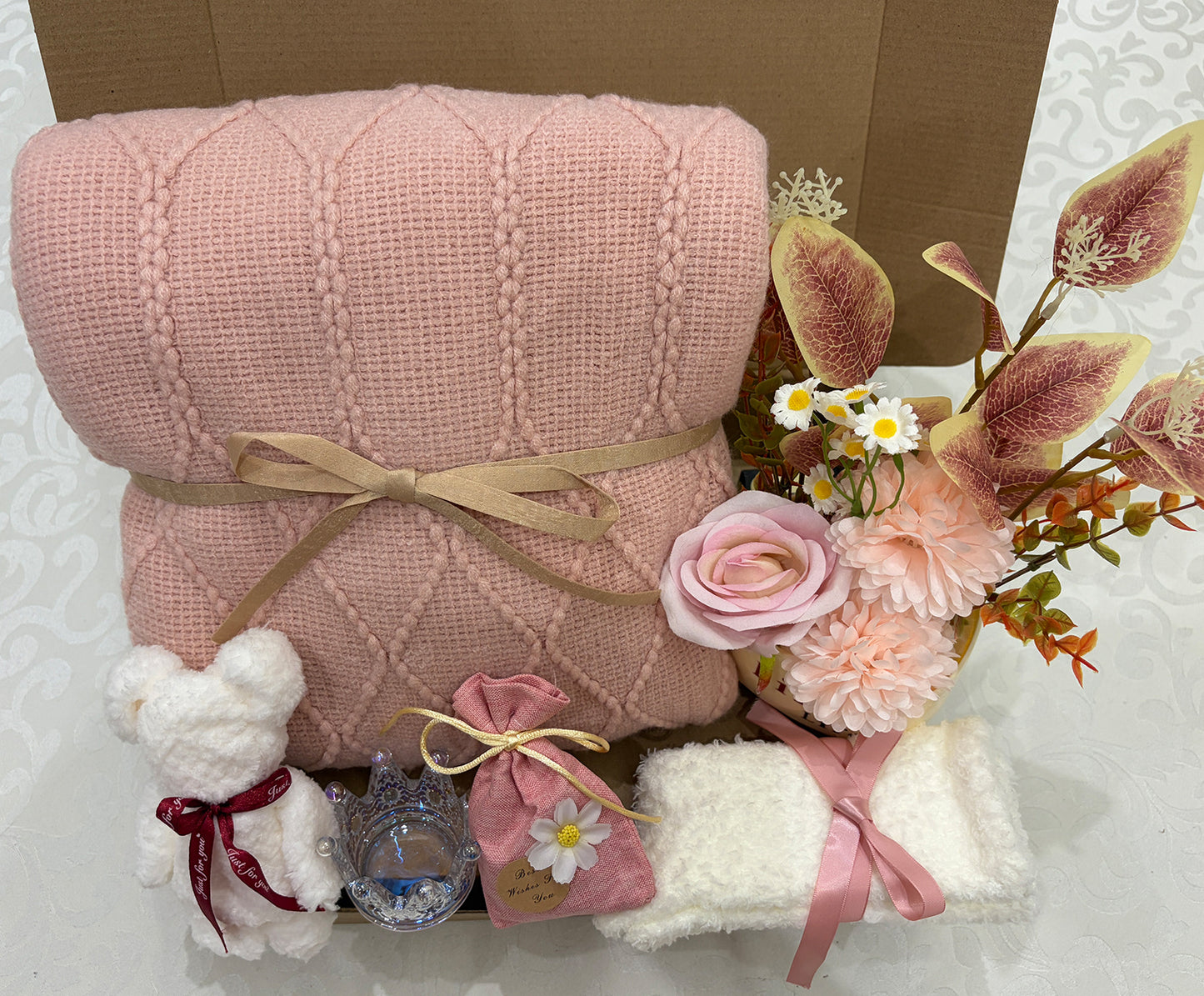 Serene Warmth | Blush Pink Knit Throw Blanket Gift Set