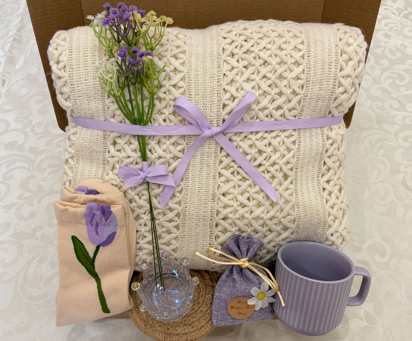Lavender Tulip Cozy Gift Box | Knit Blanket & Mug Set