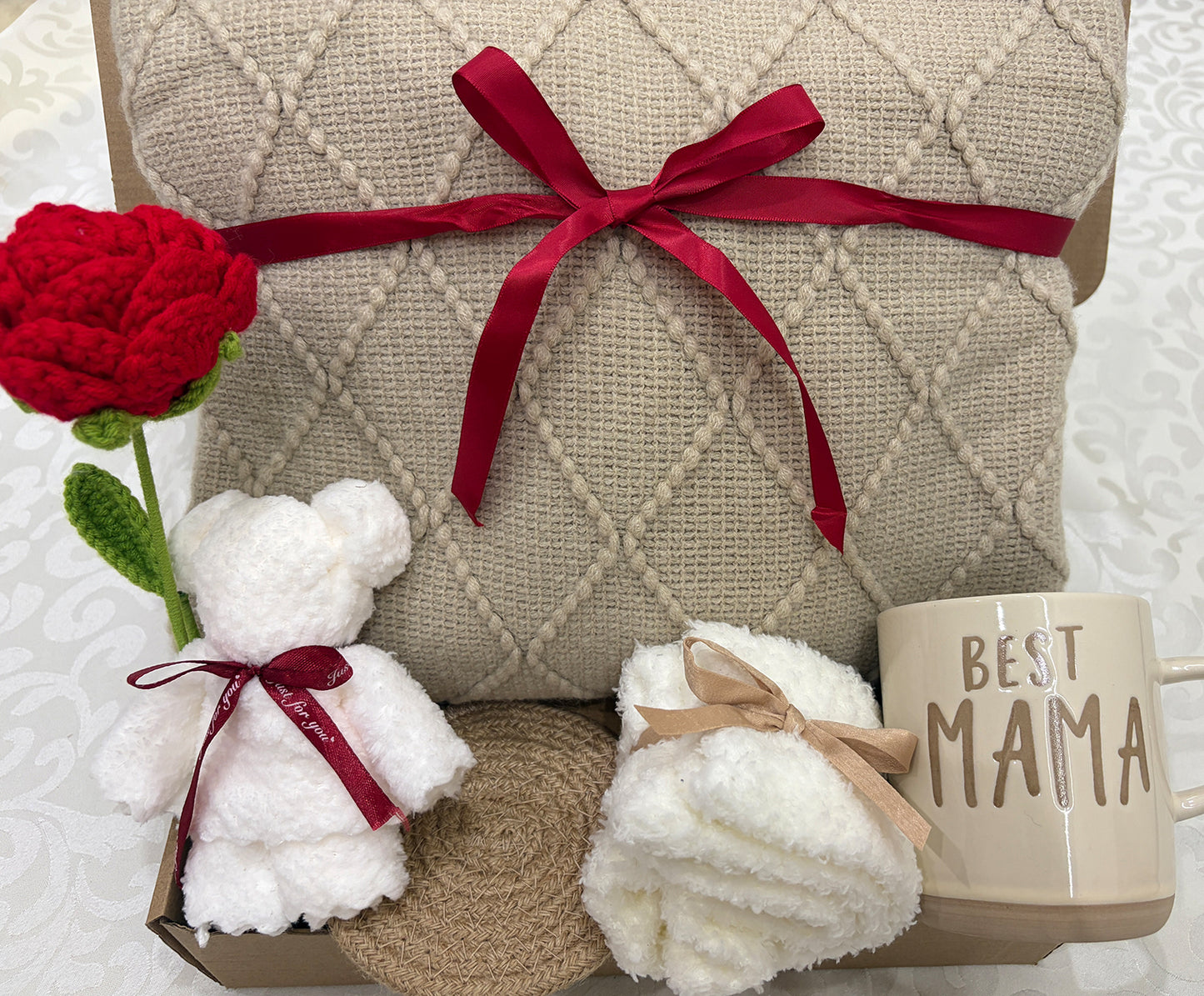 Cozy Comfort | Cream Knit Blanket Gift Set for Mom & Loved Ones