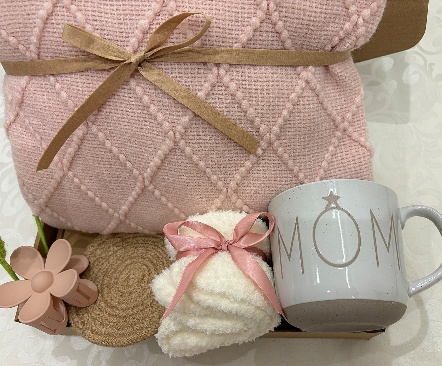 Warmth & Comfort | Blush Knit Blanket Gift Set for Mom & Loved Ones