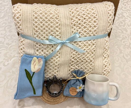 Blue Tulip Cozy Gift Box | Knit Blanket & Mug Set