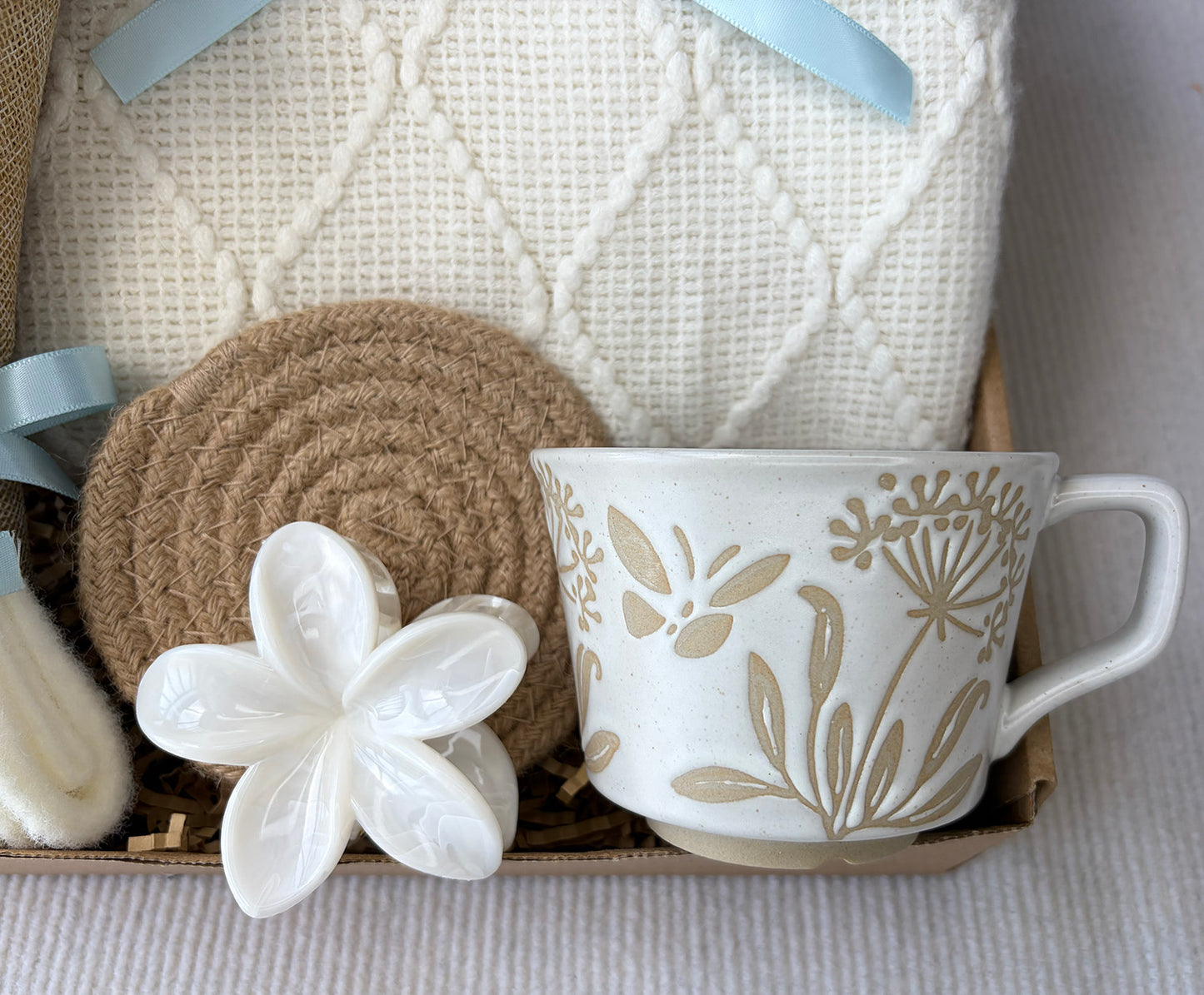 Fresh Sky Blue Handmade Crochet Floral Self-Care Gift Box for Her – Cozy Quiet Relaxation Kit komorebi INC