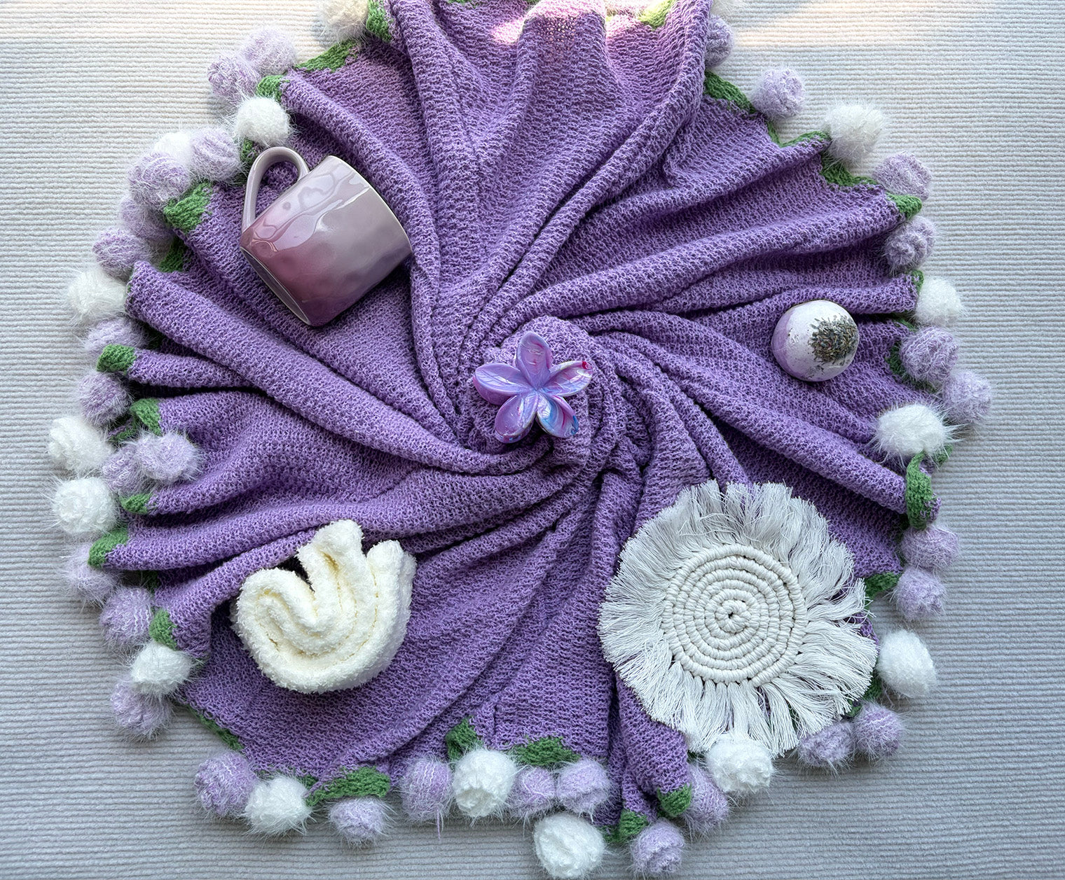 Lavender Purple Dreamy Floral Self-Care Spa Gift Box for Her – Soft Cozy Relaxation Bundle komorebi INC