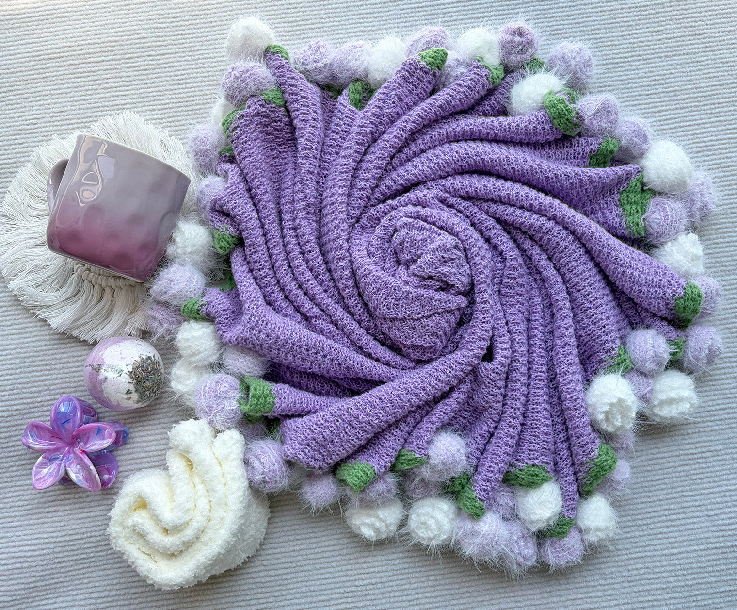 Lavender Purple Dreamy Floral Self-Care Spa Gift Box for Her – Soft Cozy Relaxation Bundle komorebi INC