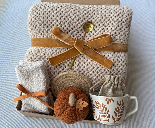 Fall Cozy Self-Care Gift Basket for Her - Nestlygift