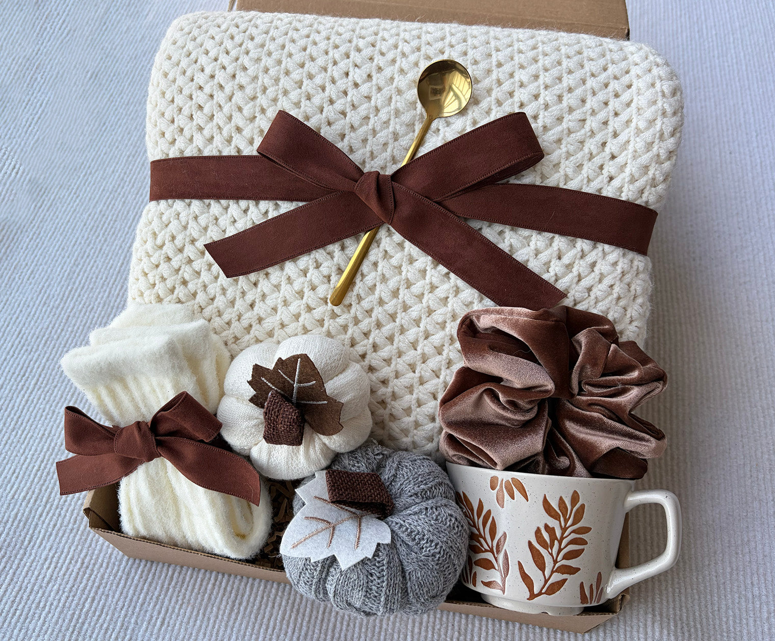 Neutral Fall Cozy Gift Basket for Her - Nestlygift
