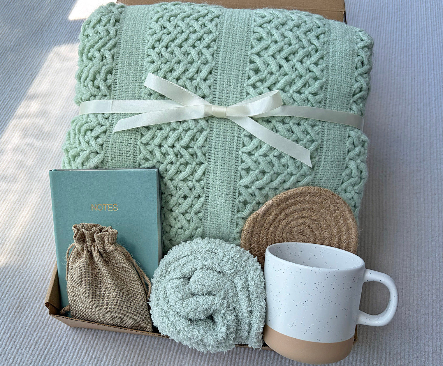 Soft Sage Green Minimalist Self-Care Gift Box for Her – Calm Neutral Work & Relaxation Set komorebi INC