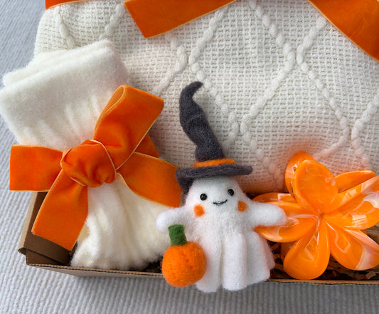 Halloween Cozy Gift Basket for Her - Nestlygift
