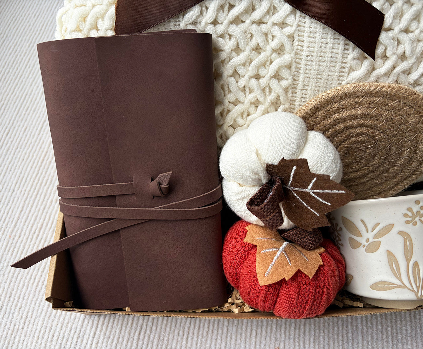 Cozy Fall Gift Basket for Women Autumn Comfort Gift Set komorebi INC