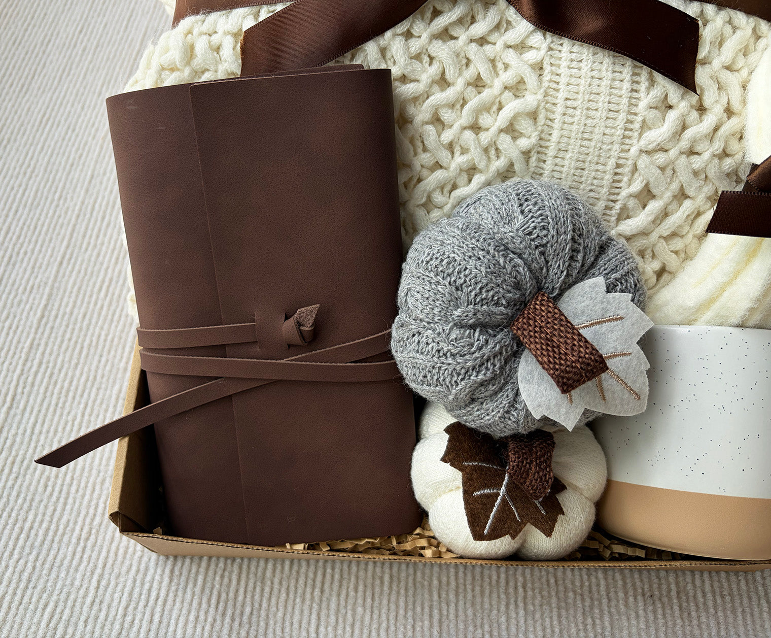 Cozy Fall Gift Basket for Women Autumn Self Care Gift Set komorebi INC