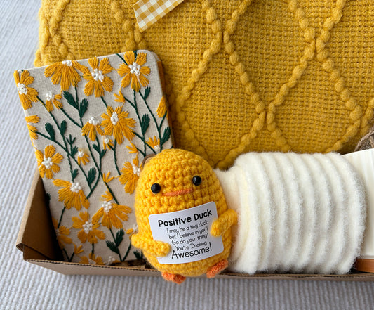 Thinking of You Gift | Cozy Knit Blanket, Ceramic Mug, Daisy Journal, Scented Sachet & Positive Duck Decor komorebi INC