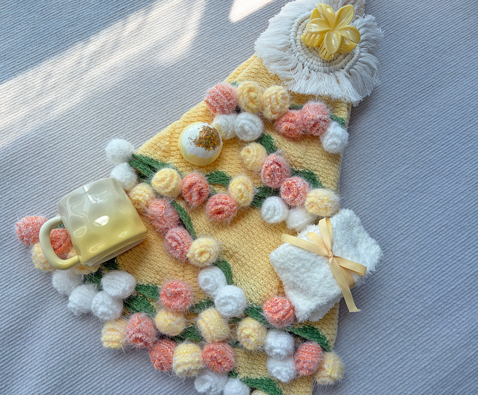 Sunny Lemon Yellow Floral Spa Self-Care Gift Box for Her – Warm Pastel Relaxation Set komorebi INC
